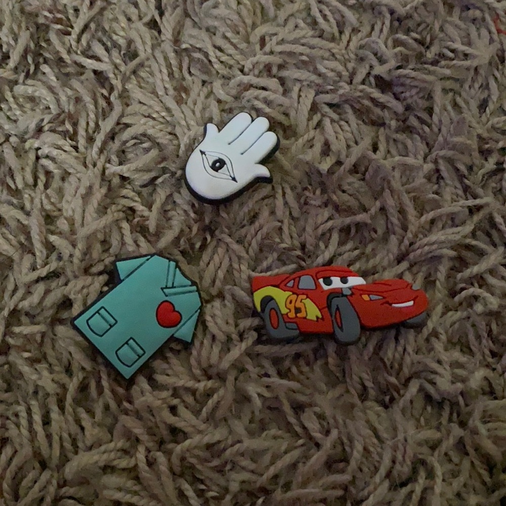 crocs charms